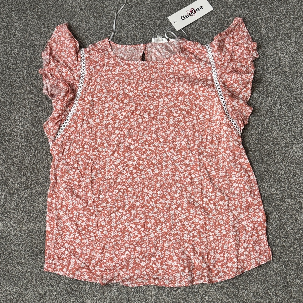 BNWT GeeGee Women's Peach/ Orange Soft Floral Top Size Large Fabric 100% Rayon